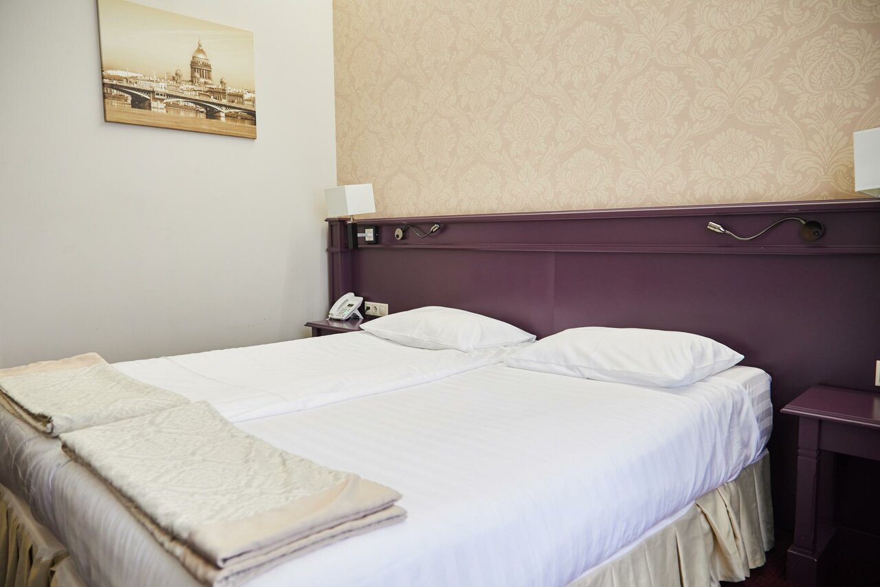 Гостевой дом The Bridge Hotel Санкт-Петербург
