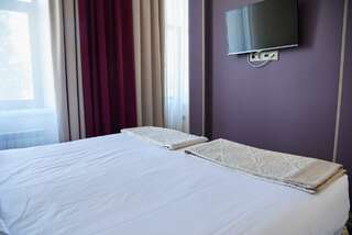 Гостевой дом The Bridge Hotel Санкт-Петербург Номер люкс с 1 двуспальной кроватью-9